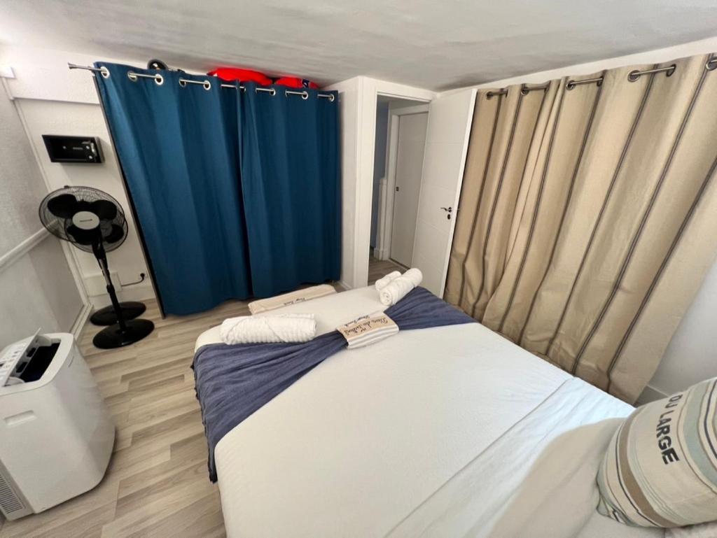 La Diva Du Festival - 10 Mn A Pied Palais & Plages - Cosy & Calme - Clim - Wifi 戛纳 外观 照片